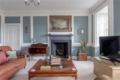 4/3 Chessels Court, Old Town, Edinburgh, EH8 8AD - image 3