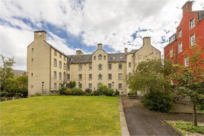 4/3 Chessels Court, Old Town, Edinburgh, EH8 8AD - image 7