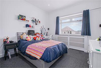 2 Linburn Road, Dunfermline, KY11 4LH - image 20