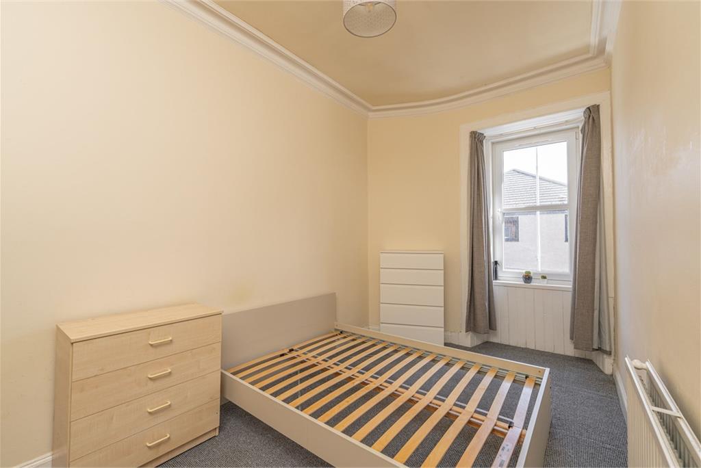 1/4 Burns Place,
Edinburgh,
EH6 5QD - image 13