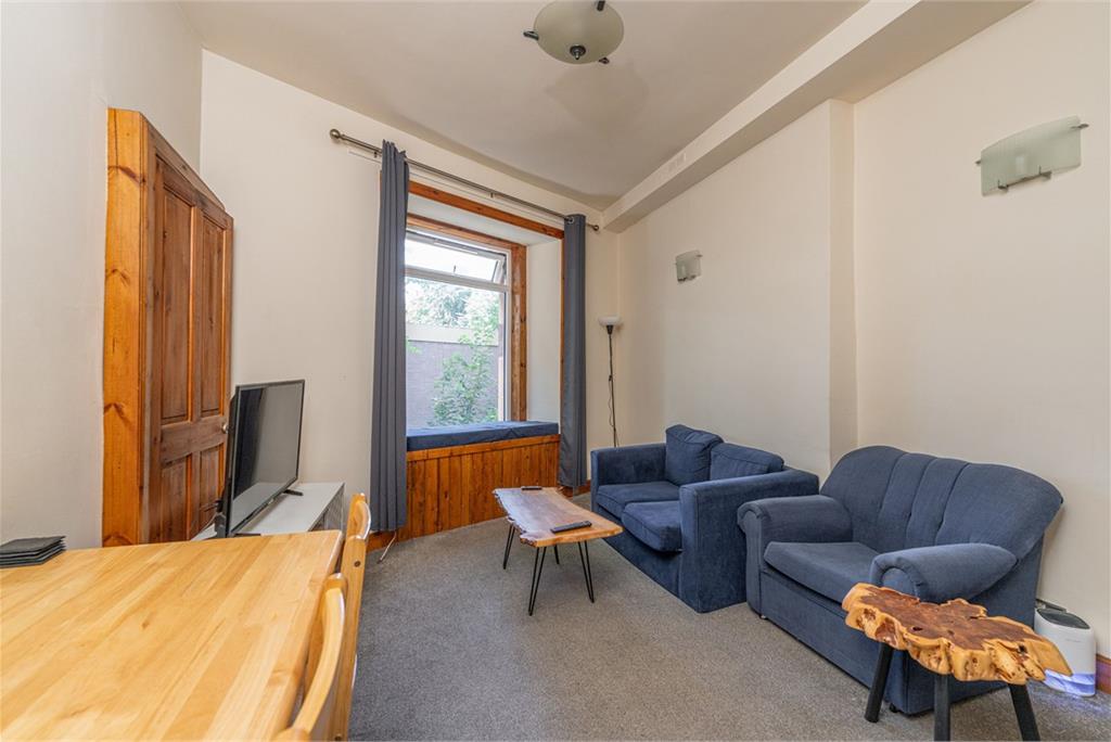 1/4 Burns Place,
Edinburgh,
EH6 5QD - image 3