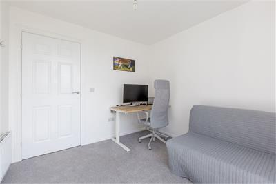 3/16 Arneil Place, Edinburgh, EH5 2GU - image 14