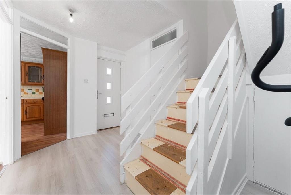 1 Ivanhoe Rise, Livingston, EH54 6HZ - image 10