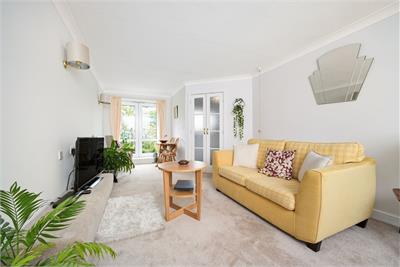 28/27 Murrayfield View, Roseburn Place, Edinburgh EH12 5NX - image 2