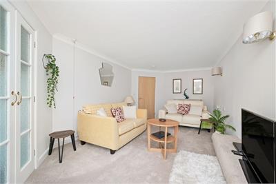 28/27 Murrayfield View, Roseburn Place, Edinburgh EH12 5NX - image 3