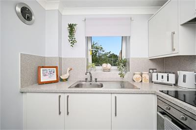 28/27 Murrayfield View, Roseburn Place, Edinburgh EH12 5NX - image 6