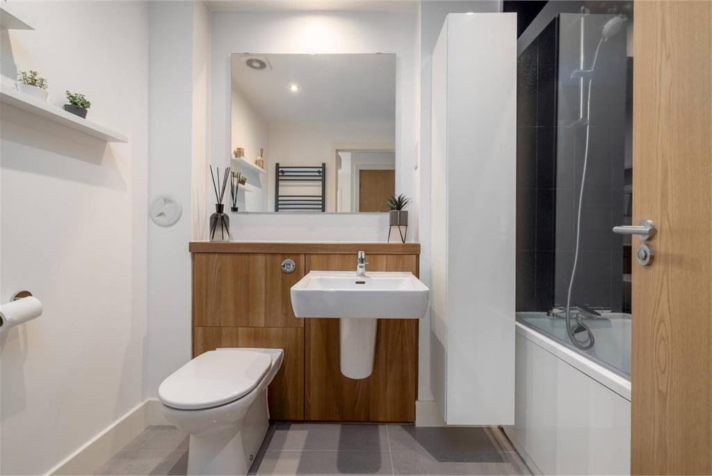 16/6 Burnbrae Drive, EDINBURGH, EH12 8AS - image 15
