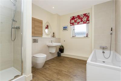 81/13 Ocean Drive, Leith, Edinburgh, EH6 6BR - image 16