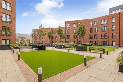81/13 Ocean Drive, Leith, Edinburgh, EH6 6BR - image 23