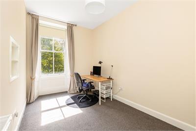 18/6 Warrender Park Road, Marchmont, Edinburgh, EH9 1JG - image 11