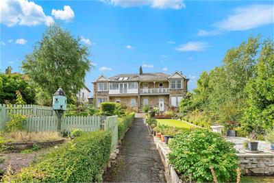 13 The Glebe,
Aberdour,
Burntisland,
KY3 0UN - image 32