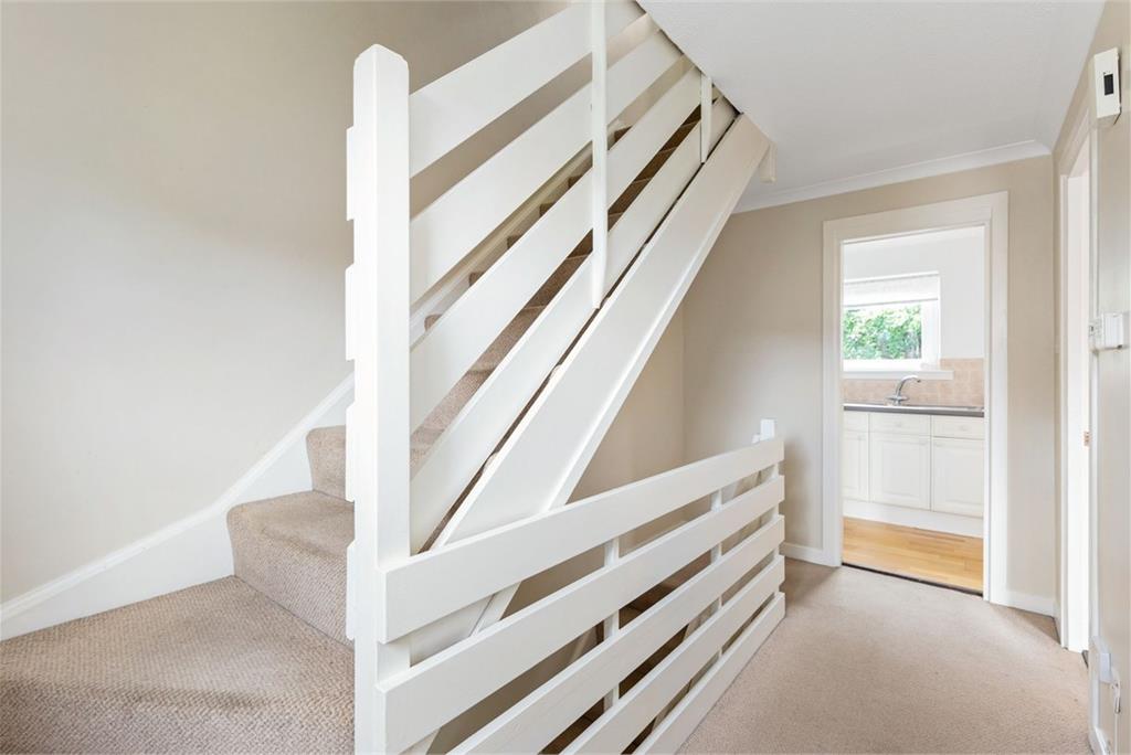 60 The Paddockholm, Corstorphine, EDINBURGH, EH12 7XR - image 5