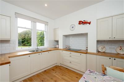19 Ravelston Dykes, Edinburgh, EH4 3JE - image 4