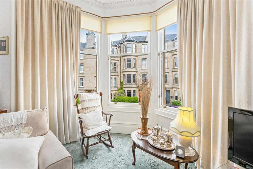 74 (flat 1), Comely Bank Avenue, Comely Bank, Edinburgh, EH4 1HE - image 3