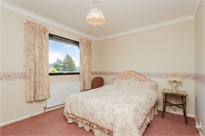 Labac, 1 St Ronan's Terrace, Innerleithen, EH44 6RB - image 9