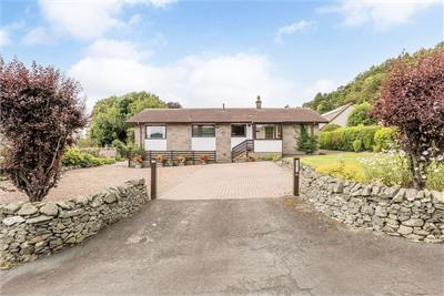 Labac, 1 St Ronan's Terrace, Innerleithen, EH44 6RB - image 1