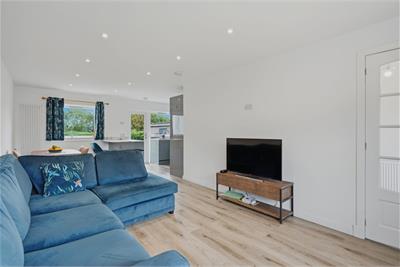 18 Echline Grove, South Queensferry, EH30 9RU - image 2