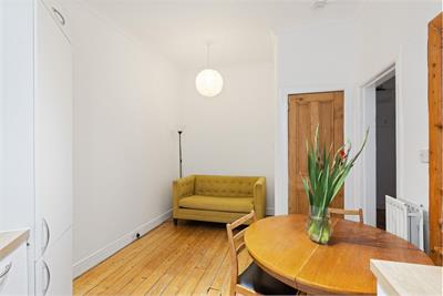 20/4 Cambusnethan Street, Meadowbank, Edinburgh, EH7 5UA - image 2