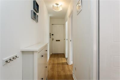 12/4 Duddingston Mills, Edinburgh, EH8 7TU - image 19
