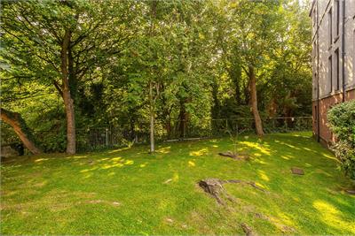 12/4 Duddingston Mills, Edinburgh, EH8 7TU - image 22