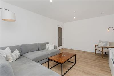 27 Dolomite Drive, Penicuik, Midlothian, EH26 0GQ - image 4