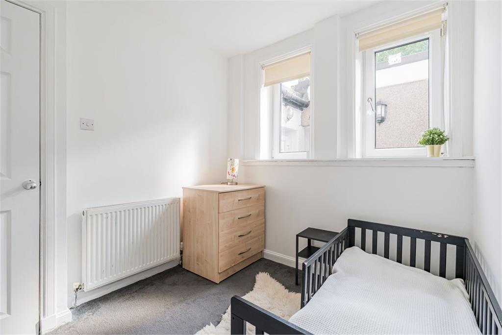 21 Parkgrove Street, Edinburgh, EH4 7NT - image 13