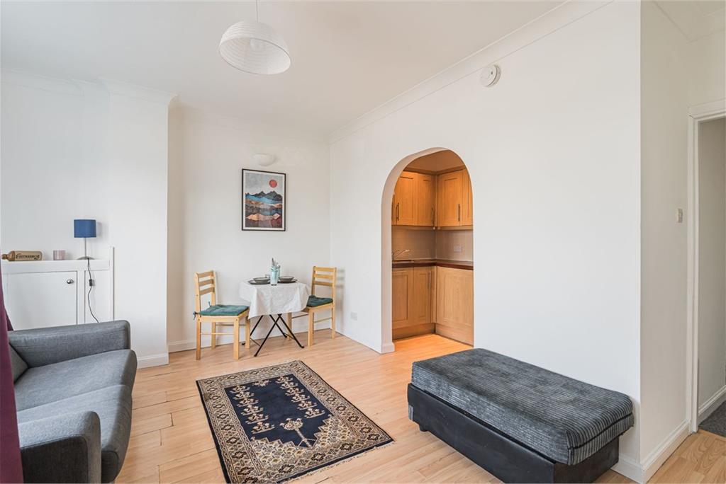 21 Parkgrove Street, Edinburgh, EH4 7NT - image 3