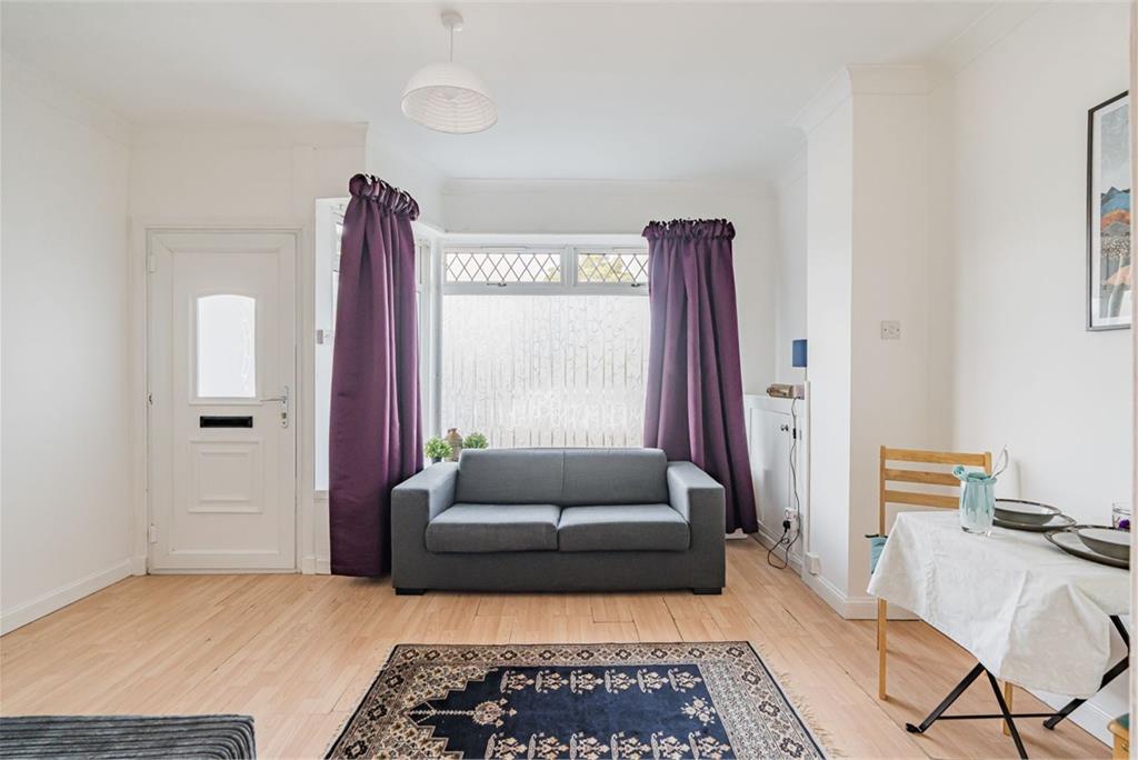 21 Parkgrove Street, Edinburgh, EH4 7NT - image 4