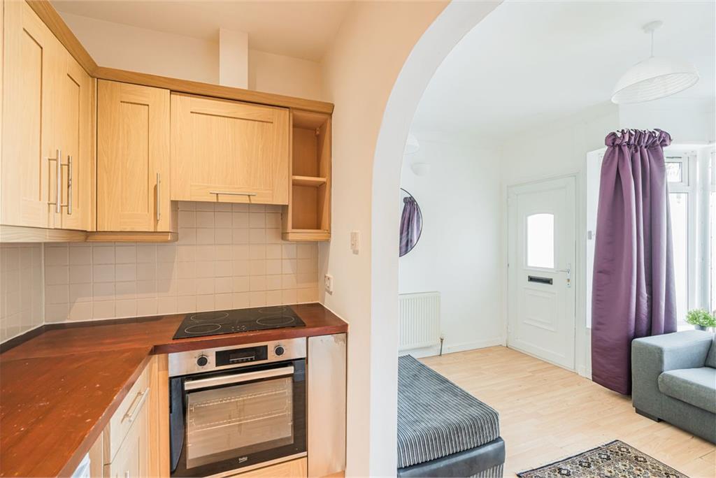 21 Parkgrove Street, Edinburgh, EH4 7NT - image 8