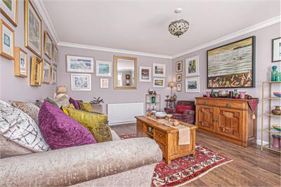 Brambling, 7 Argyll Place, Saline, KY12 9UW - image 8