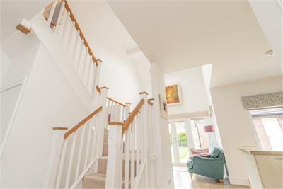 8 Tansy Street, Currie, EH14 6AZ - image 17