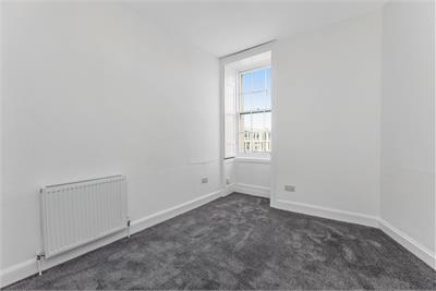 19 (2f), South Street, Dalkeith, Midlothian, EH22 1AH - image 8