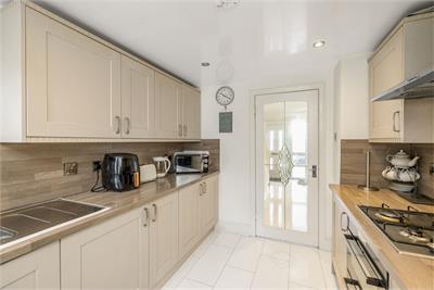 12 Mountcastle Drive North, Mountcastle, Edinburgh EH8 7SJ - image 7