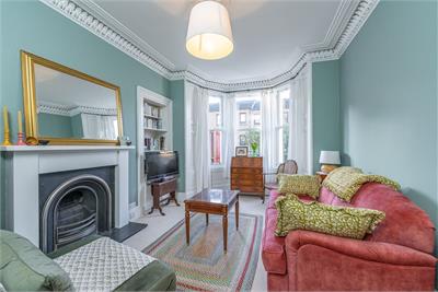17 Rosevale Place,
Edinburgh,
EH6 8AP - image 2