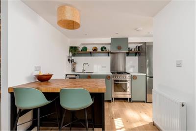 138/6 Calton Road, Edinburgh, EH8 8DP - image 6