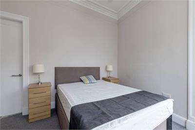 127 (3F3) Bruntsfield Place, Edinburgh, EH10 4EQ - image 9