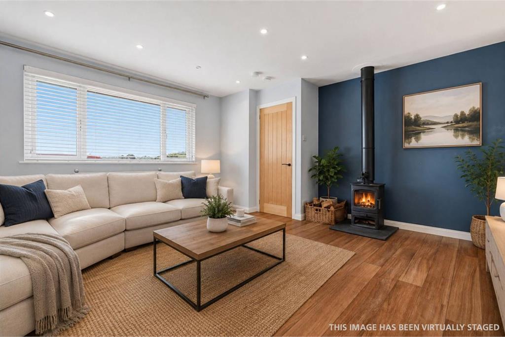 3 The Ness, Torryburn, Dunfermline, KY12 8LR - image 2