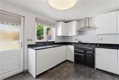 3 The Ness, Torryburn, Dunfermline, KY12 8LR - image 6