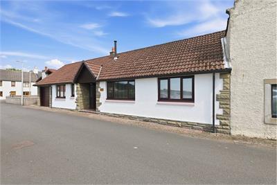 3 The Ness, Torryburn, Dunfermline, KY12 8LR - image 1