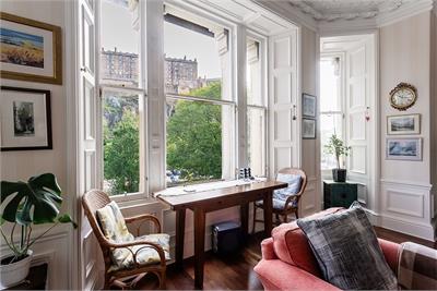 17/2 Cornwall Street, Edinburgh, EH1 2EQ - image 5