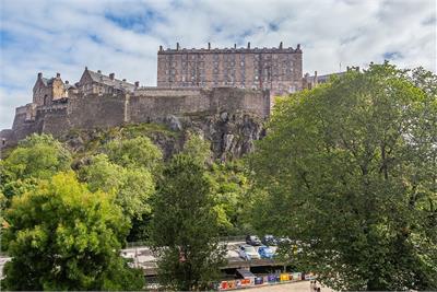 17/2 Cornwall Street, Edinburgh, EH1 2EQ - image 6