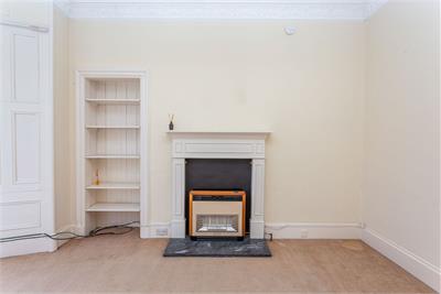 31 Summerfield Place,
Edinburgh,
EH6 8BA - image 5
