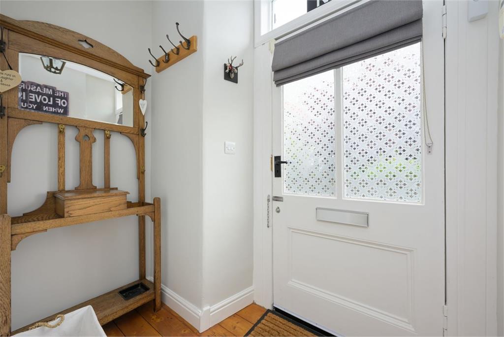 Lower Neuk, Low Causeway, Culross, KY12 8HL - image 3
