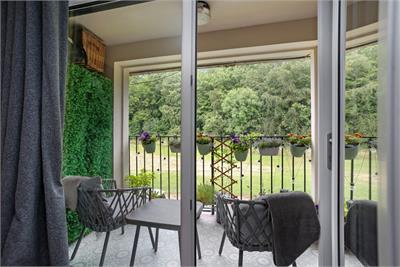 14/6 Meadowfield Drive, Duddingston, Edinburgh, EH8 7NZ - image 2