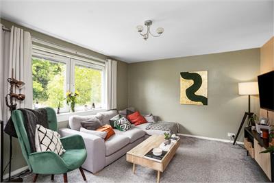 14/6 Meadowfield Drive, Duddingston, Edinburgh, EH8 7NZ - image 4