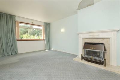 37 Oxgangs Park, Oxgangs, Edinburgh, EH13 9LD - image 3