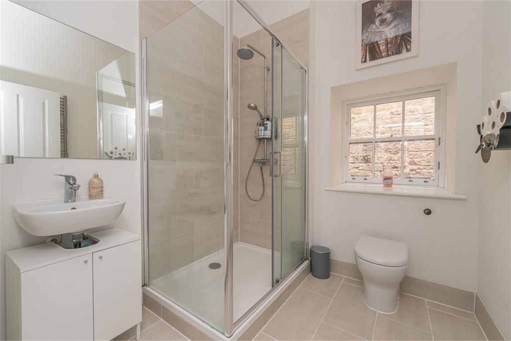 Flat 2,
16a Minto Street,
Edinburgh,
EH9 1RQ - image 19