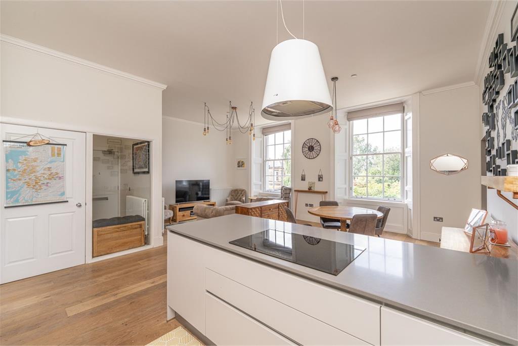 Flat 2,
16a Minto Street,
Edinburgh,
EH9 1RQ - image 10