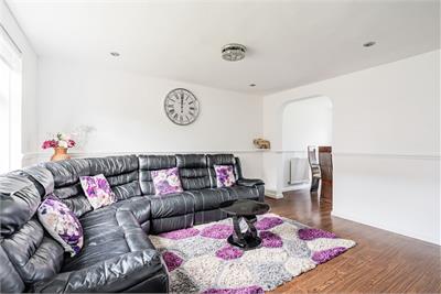 142 Gilmerton Dykes Road, Edinburgh, EH17 8PE - image 2
