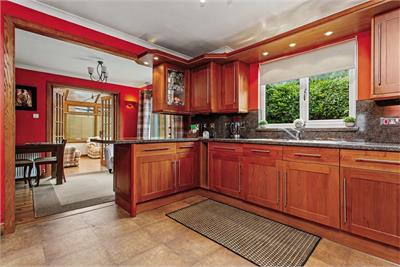 12 Stonefield Gardens, Paisley, PA2 7RH - image 8